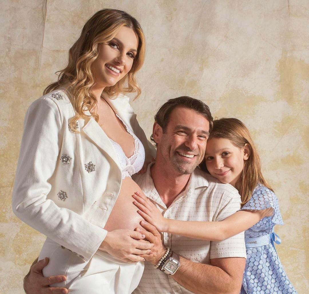 Em Maringá: gêmeos nascem em dias diferentes