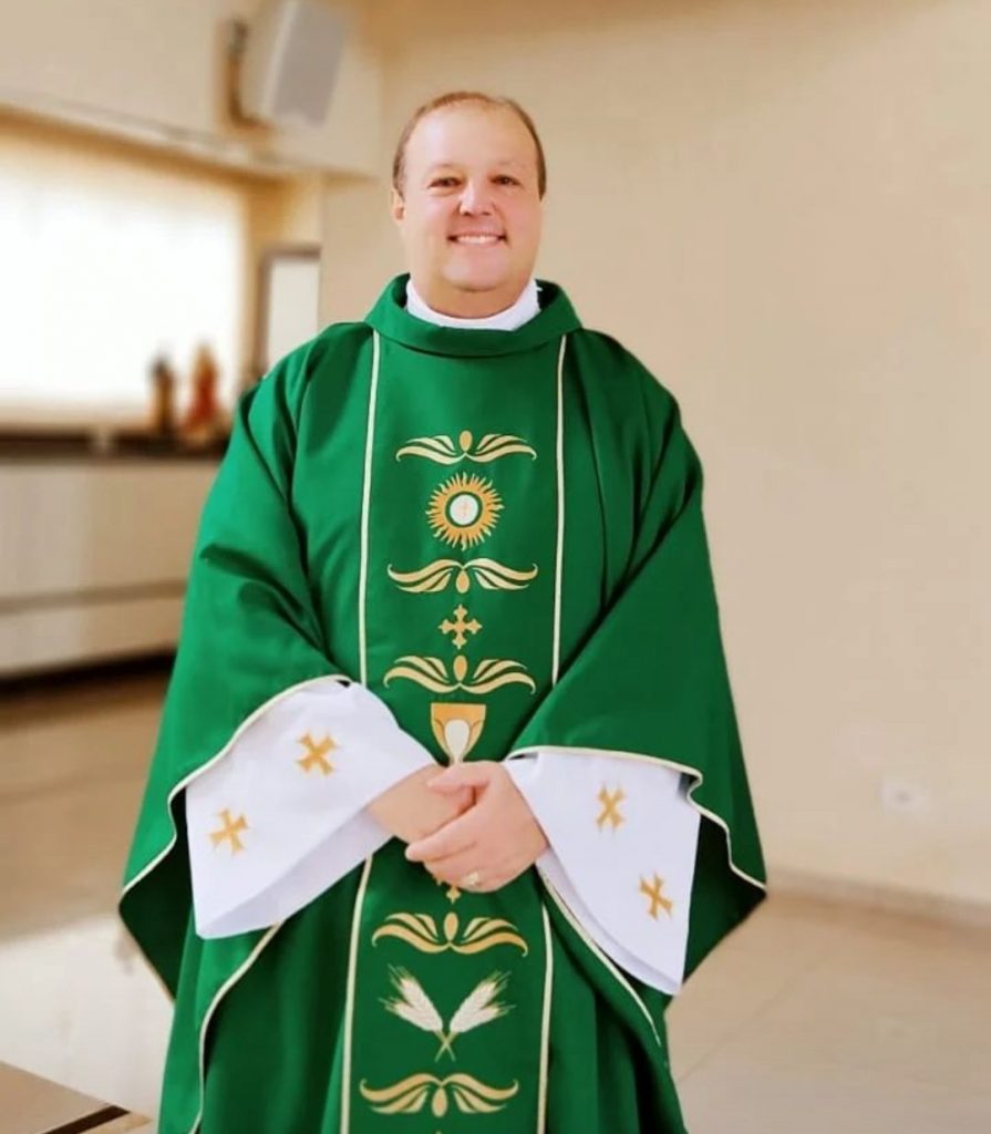 padre Joseir Sversutti
