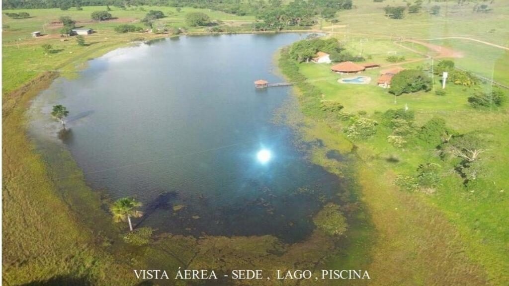 Vista aérea da fazenda de Amado Batista