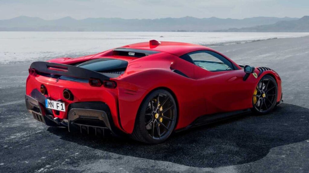 FERRARI SF90 STRADALE