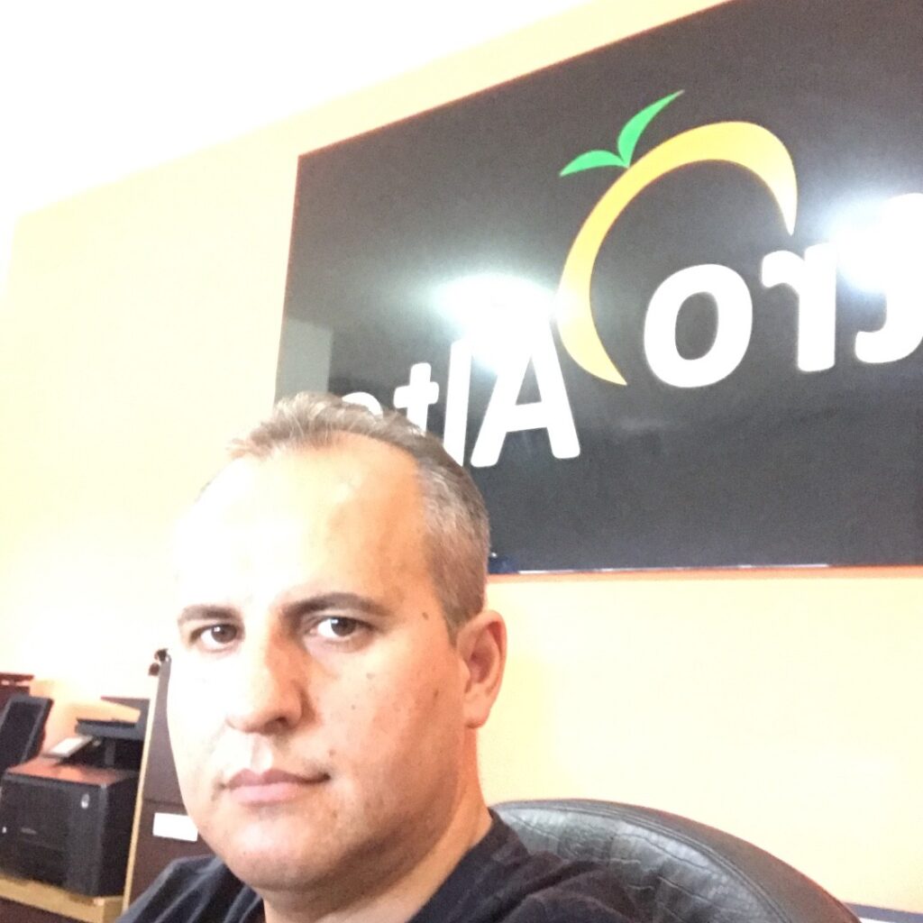 antoniomarcosbailao_1537626144_1874066386857009419_8616700233