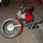 mulher-fica-ferida-apos-bater-moto-em-carro-estacionado-em-maringa-9-transformed