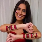 larissa-1jy25atrn8ldf