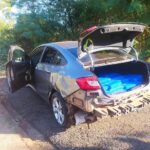 camera-registra-perseguicao-policial-que-resultou-na-apreensao-de-carro-carregado-de-drogas-em-maringa-3-transformed