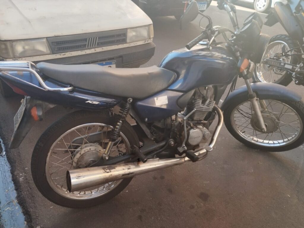 motocicleta-com-mais-de-r-500-mil-em-debitos-e-apreendida-pelo-semob-em-maringa-2-transformed