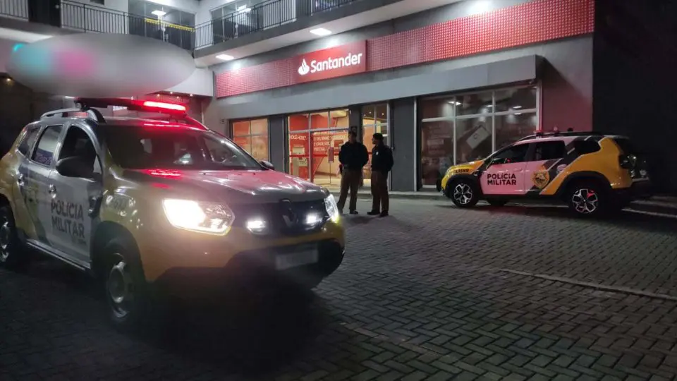 roubo-banco-santander-alm-tamandare-3-960×540.jpg