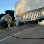 Os-bombeiros-e-a-PRF-estao-no-local-da-batida-00895937-0-202407190947-ScaleDownProportional