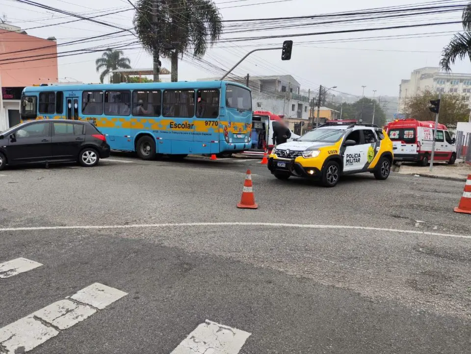 acidente-onibus-criancas-curitiba-6-960×721.jpeg