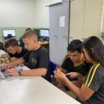 Robô desenvolvido por alunos é arma contra a dengue em sala de aula