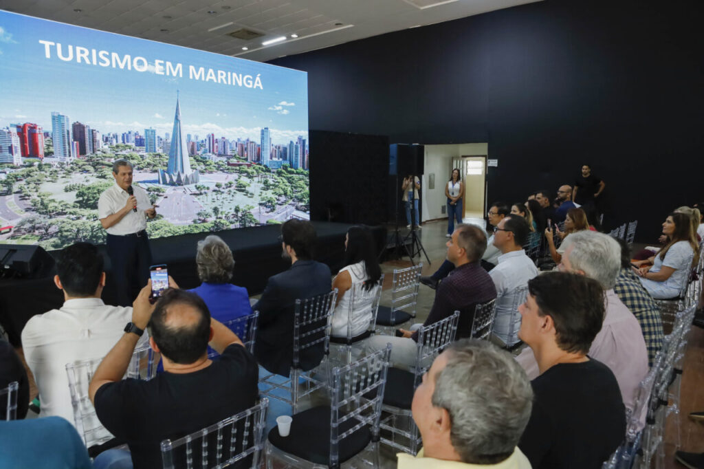 e8805c2e-8bc5-4aa7-a2cd-eb52856d4cb9