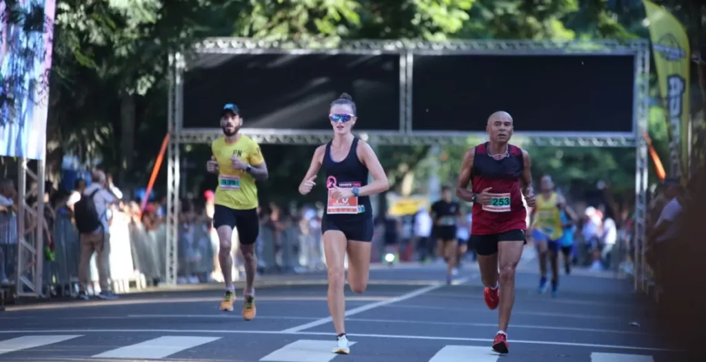 montagem-para-prova-rustica-tiradentes-comeca-nesta-quarta-16-confira-as-vias-interditadas-1130×580