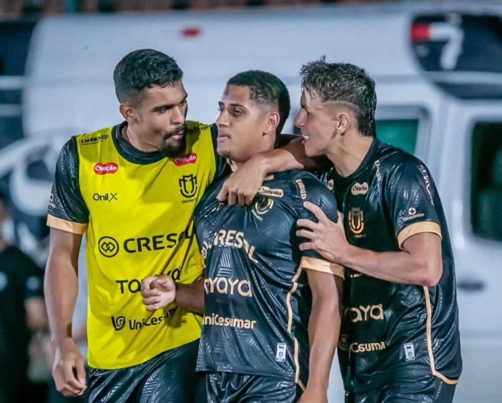 maringafc_1747603711_3635485883455033824_2216905875