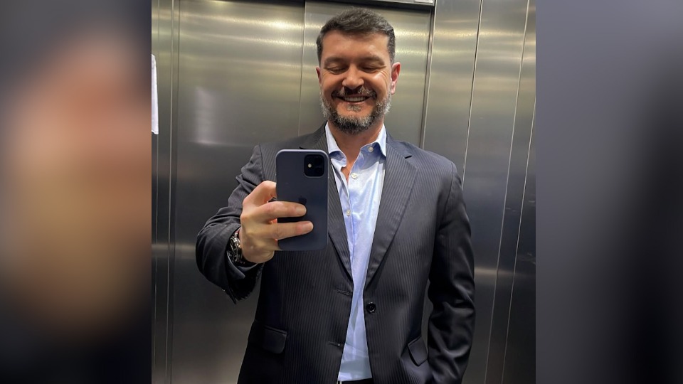 1751063455685f1b9f1e1ec