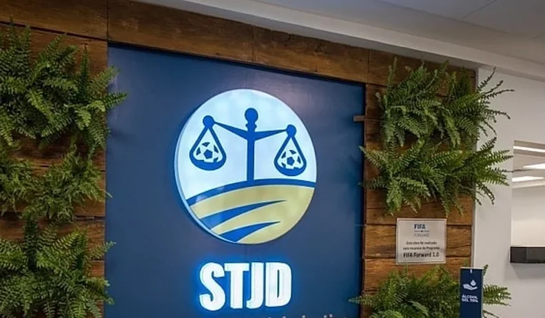 8f8f7f216d52518fe9dbbcc7eb7f32c2c6c