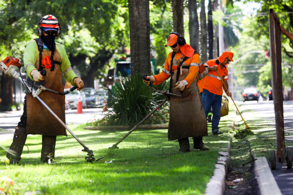 bb035786-0490-4b17-a7c5-2a09ec9766ef