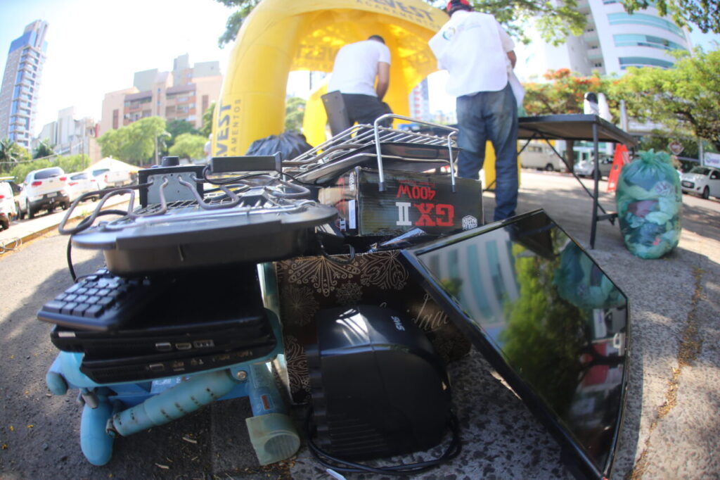 a89b943b-e906-4f94-bf4d-17c9822c64d3