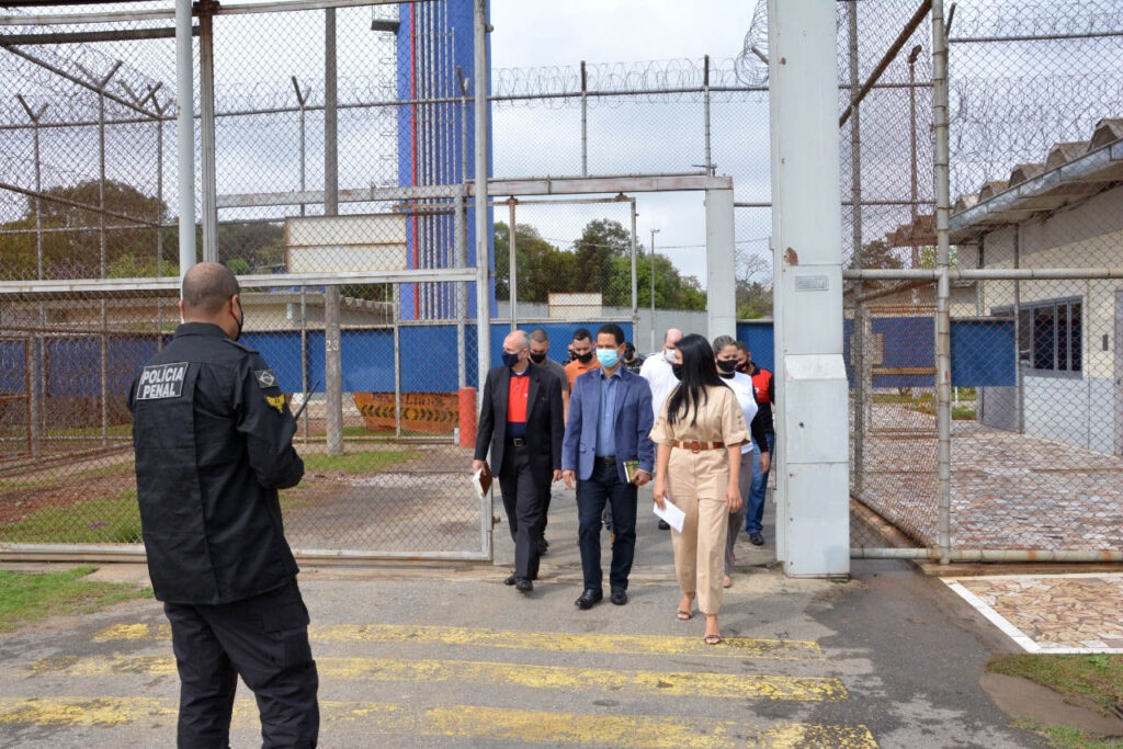 Casa de Custódia Curitiba / Gov. PR