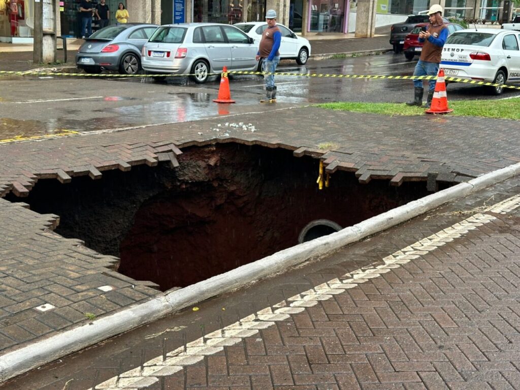 WhatsApp Image 2025-10-13 at 09.39.36