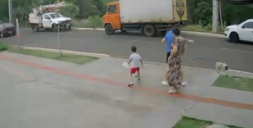 WhatsApp Image 2025-11-13 at 19.01.04