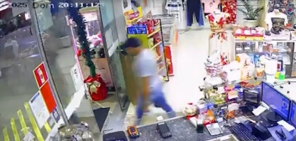 WhatsApp Image 2025-11-17 at 19.41.04