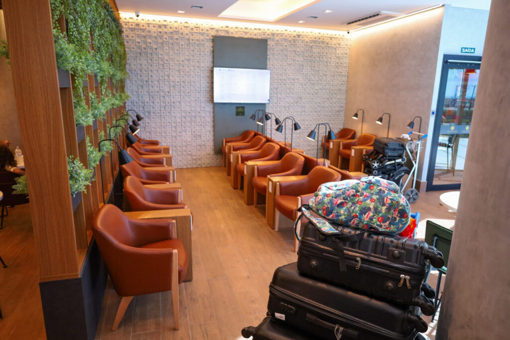 6485eff0-1cd5-4fea-a6fb-4d0447c92998