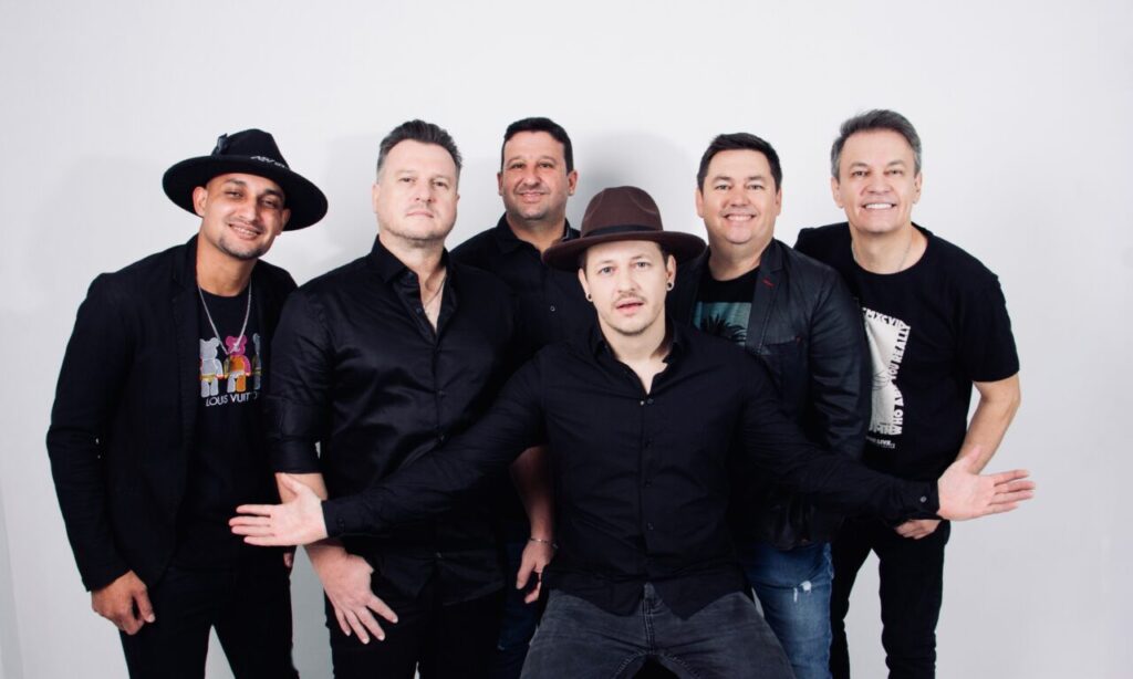 d4941bf1-5845-48b5-9eba-94ea5602031d